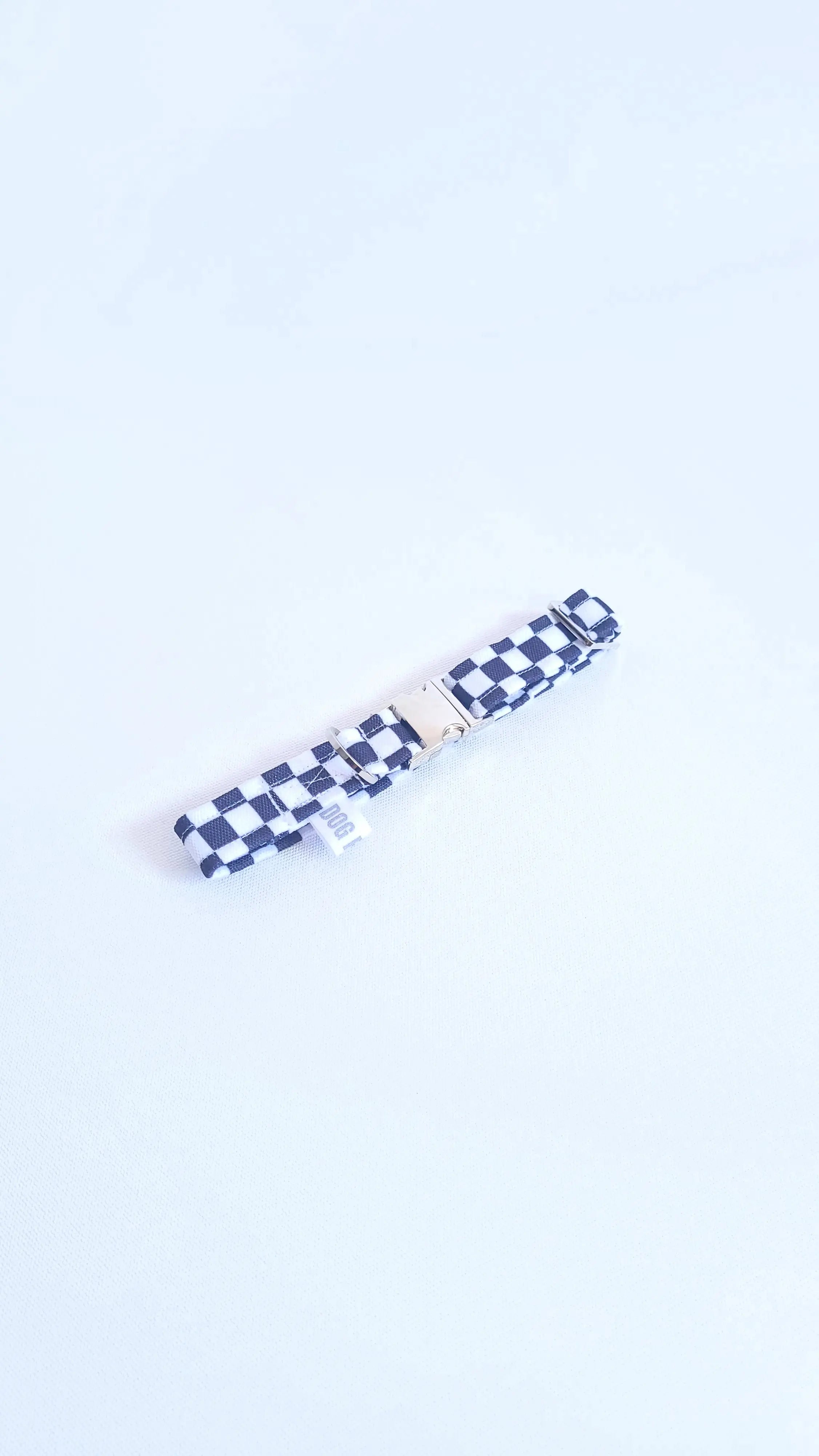 collier pour chien imperméable et réglable style motif damier noir et blanc