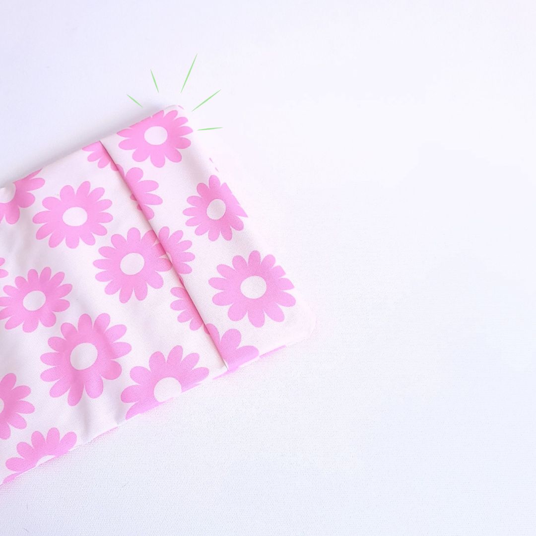 Protège-carnet de santé imperméable pour chiens et bébés, facile à enfiler, tendance et fabriqué à la main en France