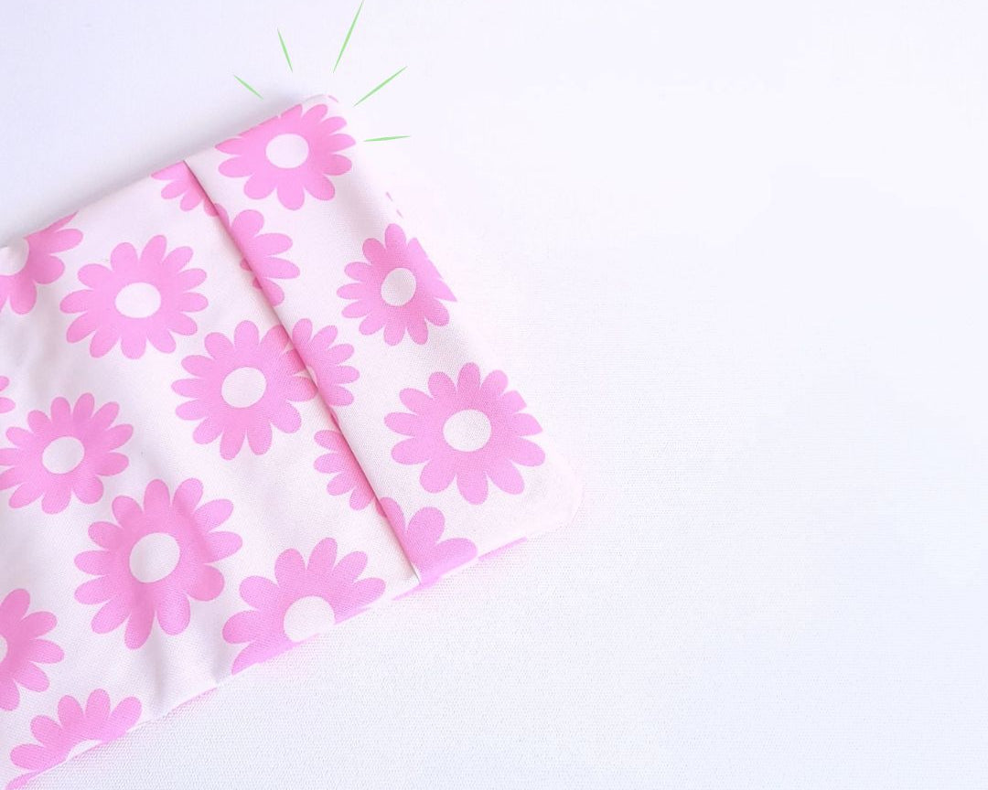 Protège-carnet de santé imperméable pour chiens et bébés, facile à enfiler, tendance et fabriqué à la main en France